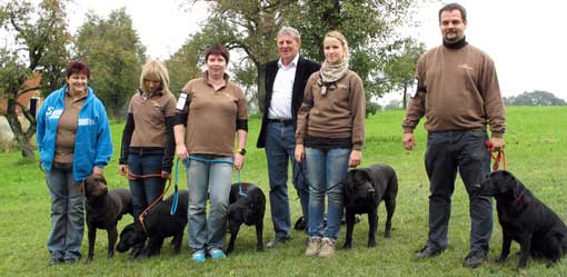 Hundeausstellung in Pettenbach 2012 Austrian Retriever Labrador vom Falkenberg waren dabei!!